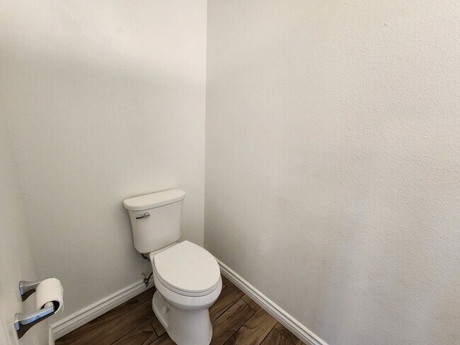 Building Photo - Single Story with Casita