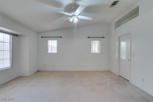 Building Photo - 48 Belle Essence Ave