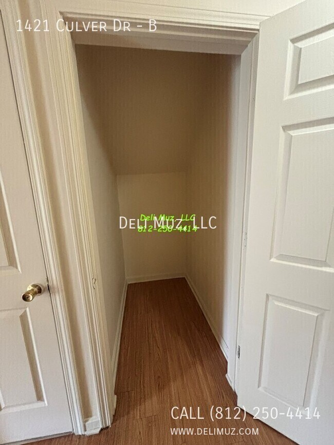 Building Photo - 1421 Culver Dr