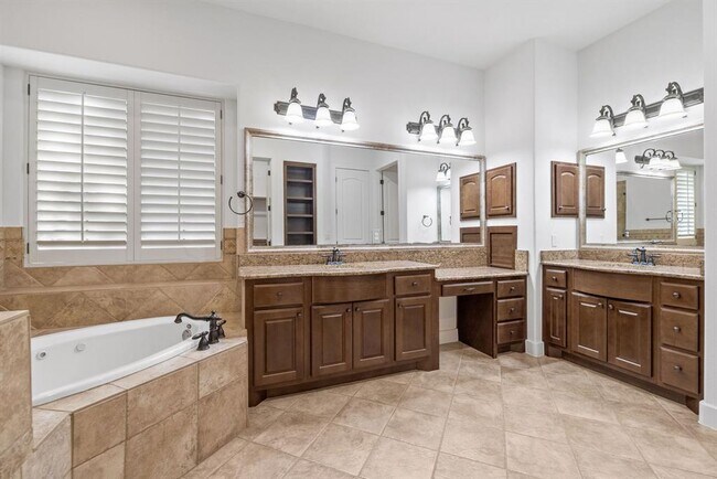 Building Photo - 1036 Liberty Park Dr