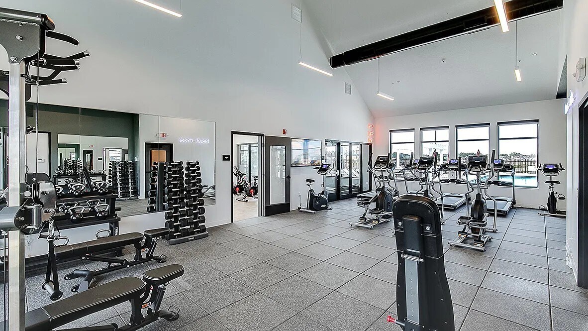 Building Photo - 17584 Driscoll Pl