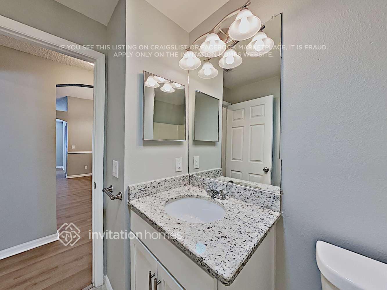 Building Photo - 4860 Manchester Dr