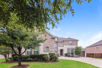Building Photo - 4391 Argyle Ln