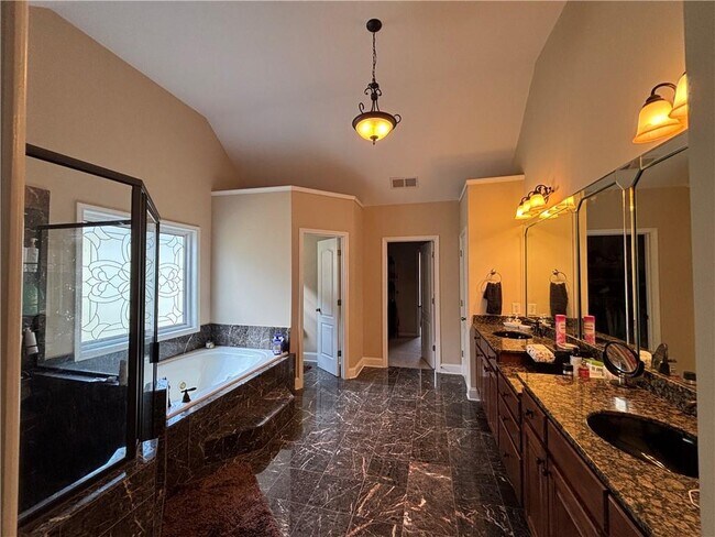 Building Photo - 3226 Moon Stone Ln