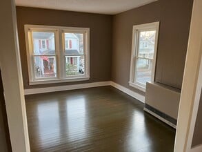 Building Photo - The Mulberry House