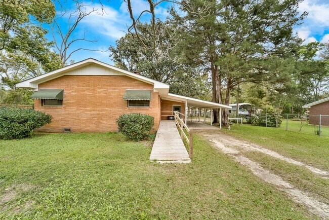 Primary Photo - SOON AVAILABLE IN DOWNTOWN FAIRHOPE!