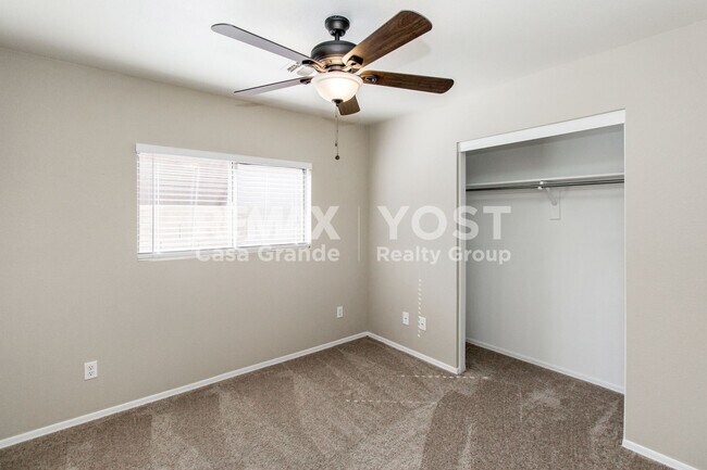 Building Photo - Splash Into Easy Living!