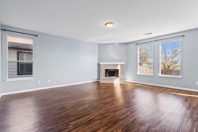 Building Photo - 396 Feathergrass Dr