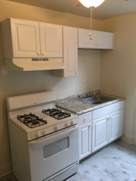 Primary Photo - 3320 Auchentoroly Terrace