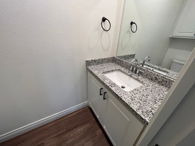 Building Photo - Easy Living with AMRR: Beautiful 4-Bedroom Home Near HEB