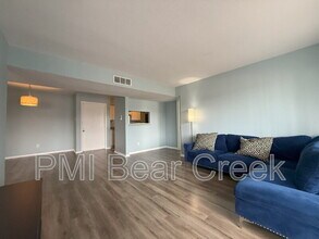 Building Photo - 8523 Hearth Dr