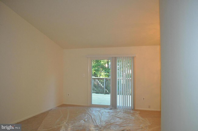 Building Photo - 6015 Bitternut Dr