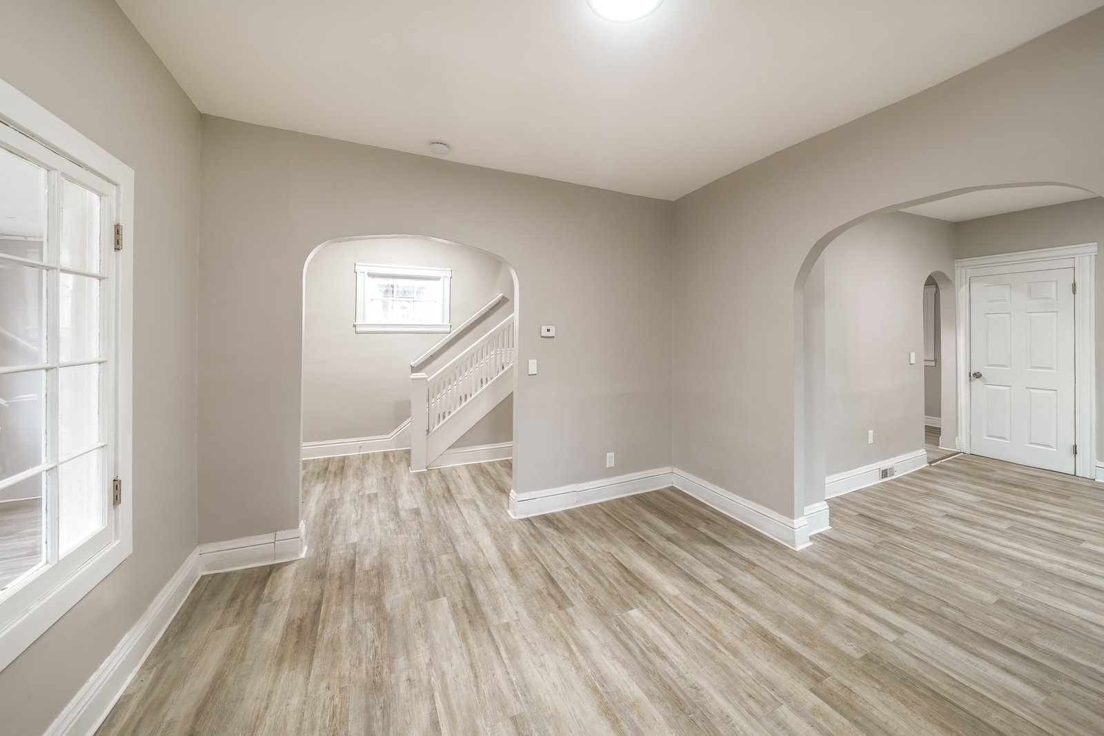 Building Photo - 441 Cottage St