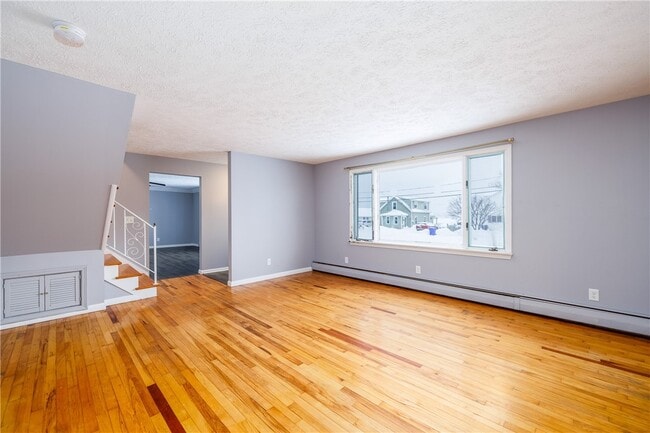 Building Photo - 67 Cranberry Rd