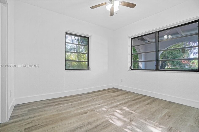 Building Photo - 3041 NW 15th St