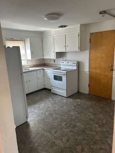 Building Photo - 271 Walcott St