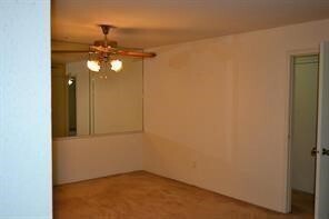 Building Photo - 6500 Sands Point Dr