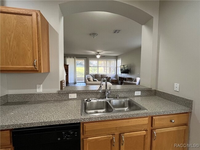 Building Photo - 1674 W Spring Meadow Loop