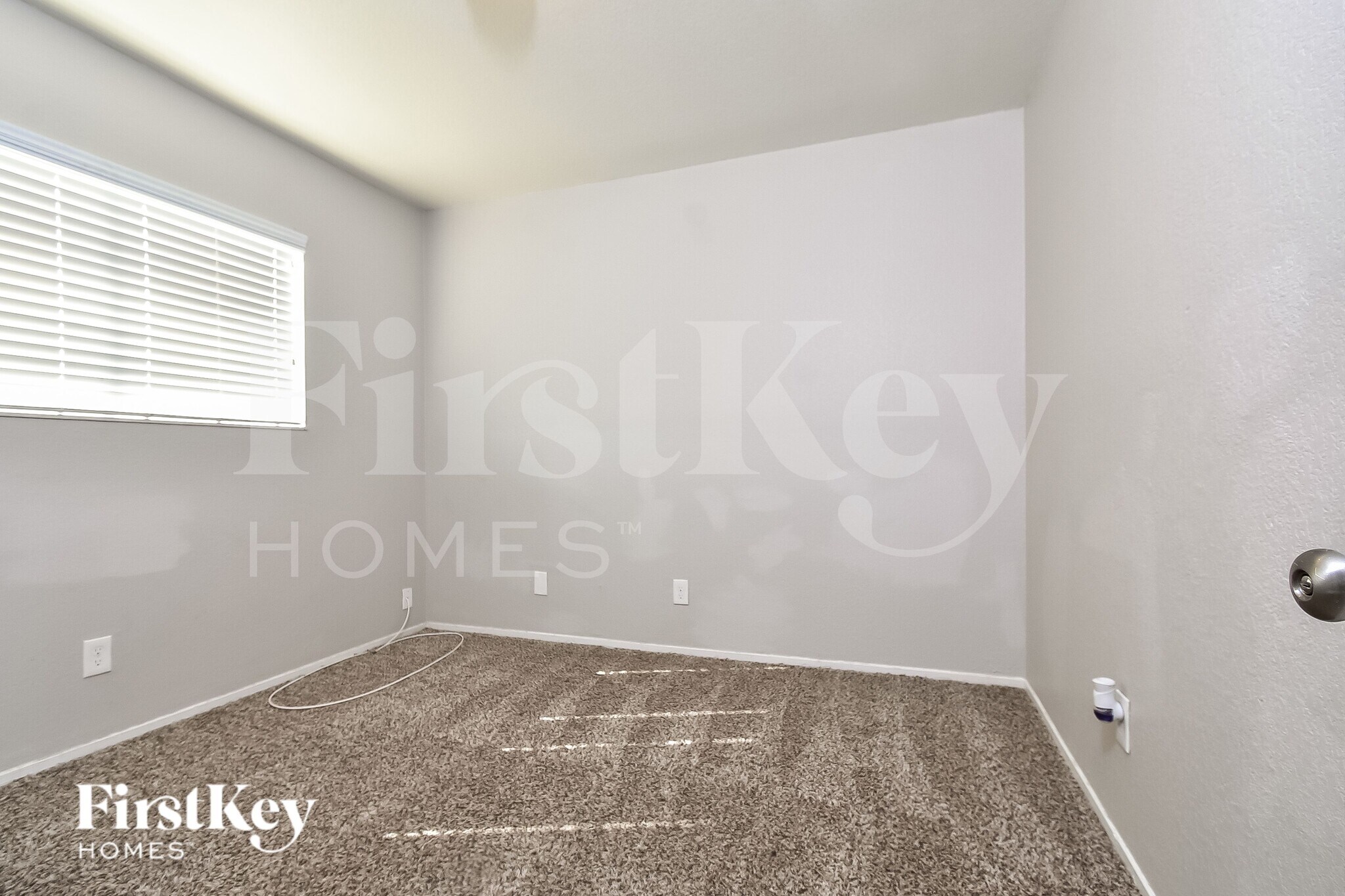 Building Photo - 3909 Almondwood Dr