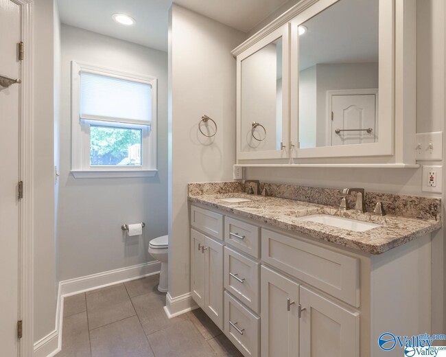 Building Photo - 103 Brownstone Dr