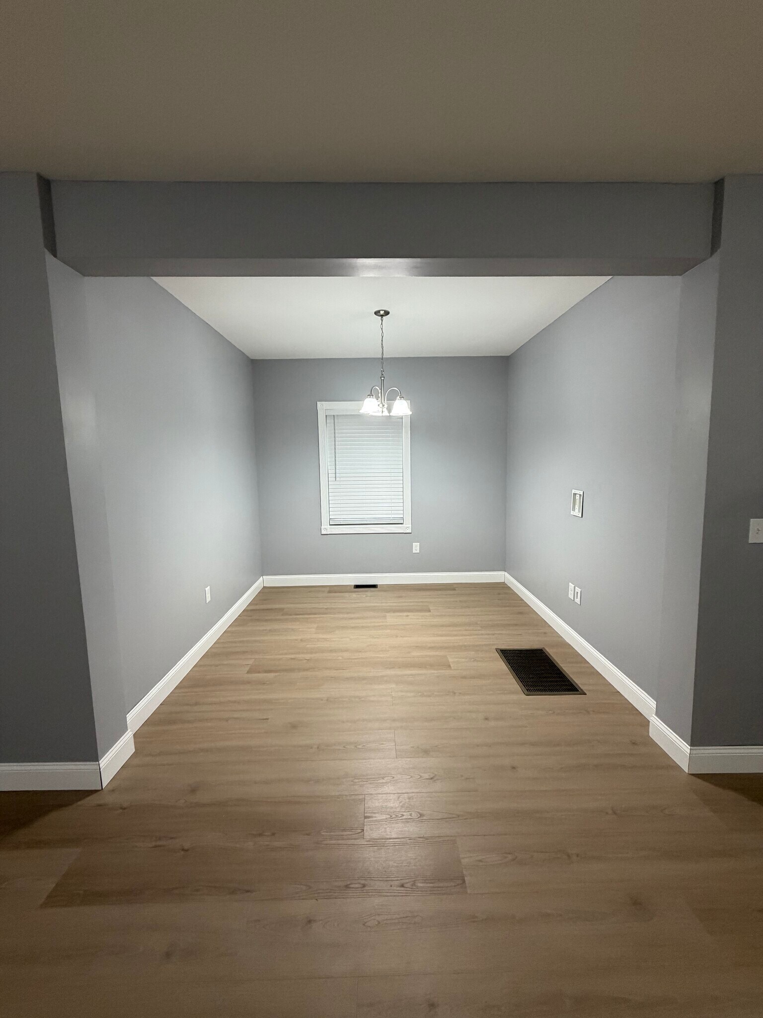 Dinning Room - 17 Williams St
