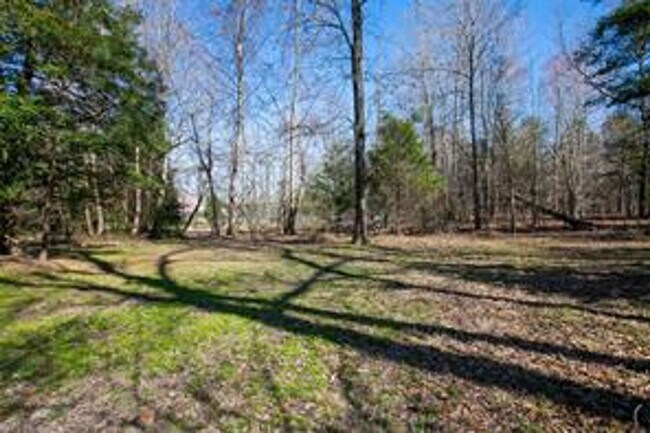 Building Photo - Call Sabrina at 757-767-0767 for more information