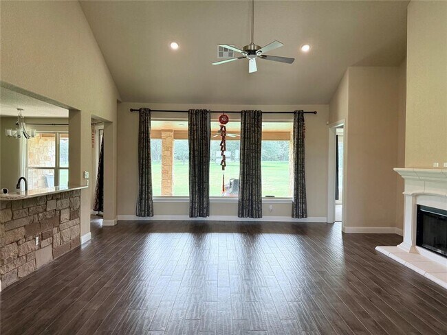 Building Photo - 2621 Greatwood Trl