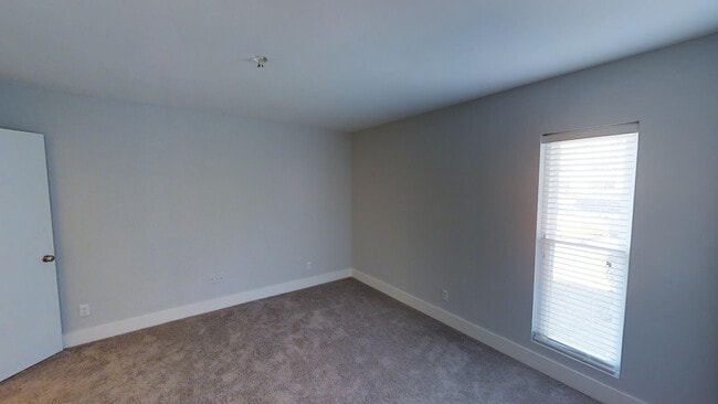 Bedroom - SomerStone Estates