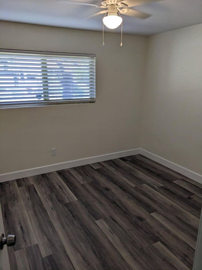 Building Photo - 2900 Lemon St