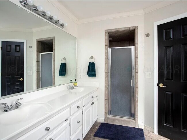 Building Photo - 8201 Prosper Dr