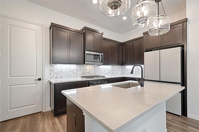 Building Photo - 4437 Ward St