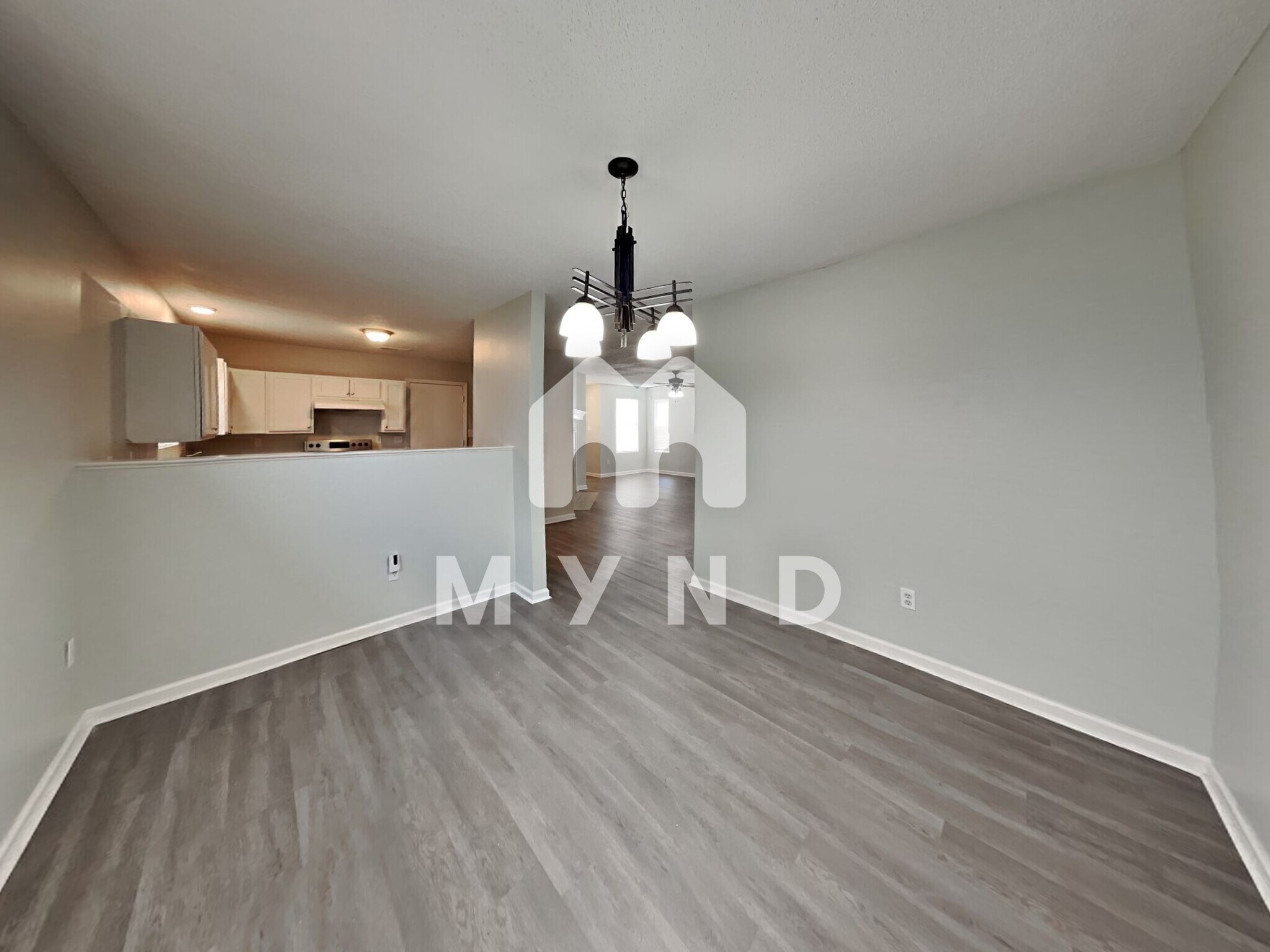 Building Photo - 4828 Royal Run Dr