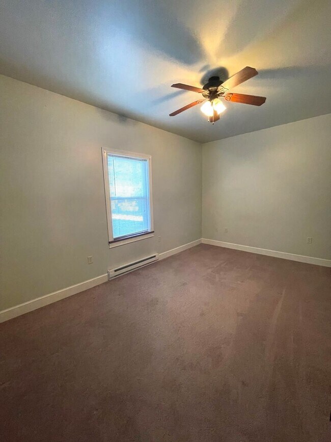 Building Photo - 336-338 Union St