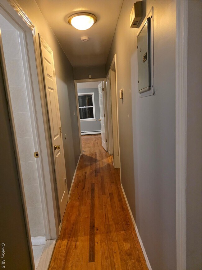 Building Photo - 254-13 Francis Lewis Blvd