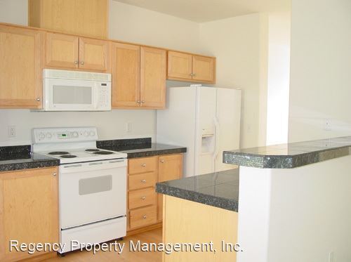 Building Photo - 3 br, 2.5 bath House - 14741 SW Beard, #101