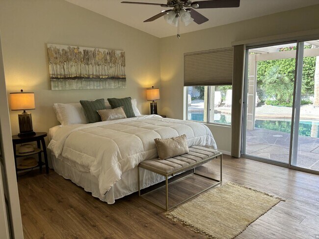 Building Photo - Furnished or Not! Gated, 3 Bedrooms, pool/spa