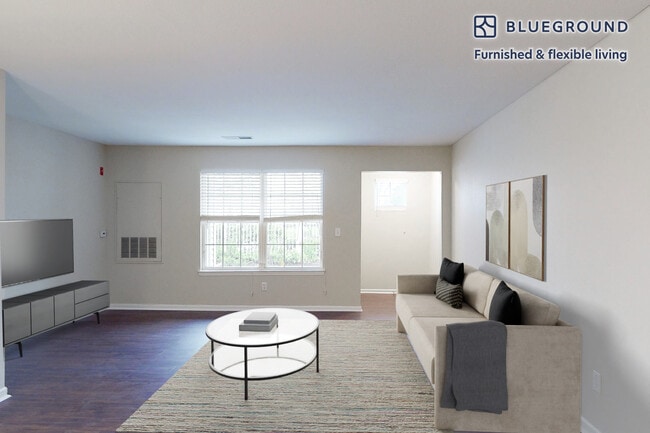 Primary Photo - 100 Court N Dr