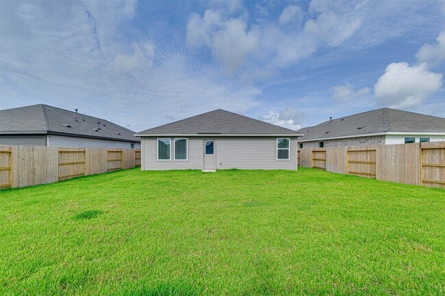 Building Photo - 6606 Tricolor Beech Ln