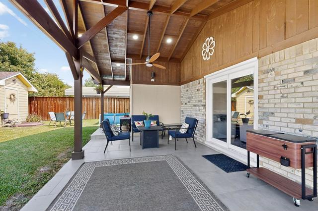 Building Photo - 633 Laguna Dr