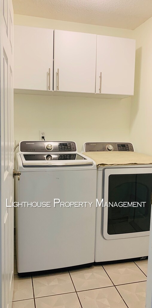 Building Photo - Pristine 3/2 in University Park!  Won't Last Long!