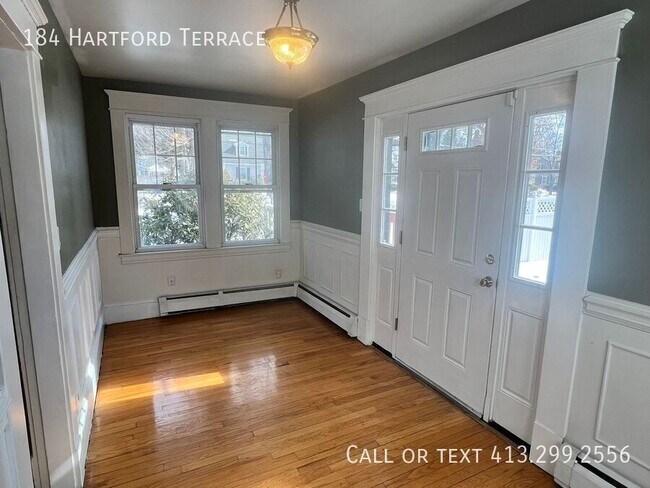 Building Photo - 184 Hartford Terrace