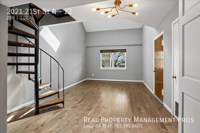 Building Photo - 2021 21st St N