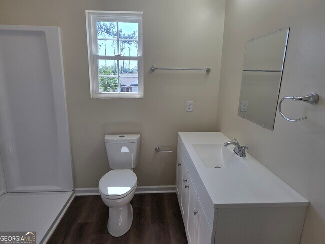 Building Photo - 113 Towne Pk E Dr