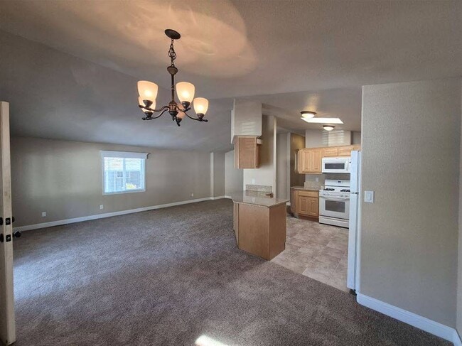 Building Photo - 4545 Big Eagle Ln