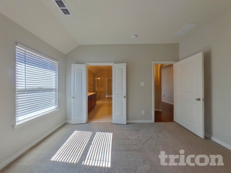 Building Photo - 125 Acadia Ln