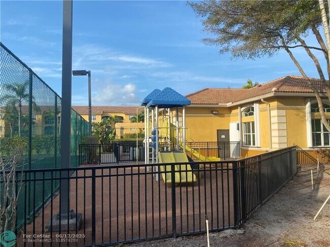 Building Photo - 9640 NW 2nd St