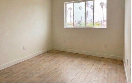 Building Photo - ONE LA LLC
