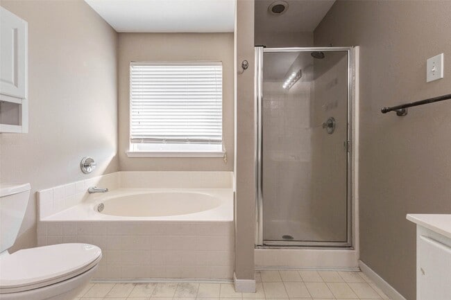 Building Photo - 3114 Maryfield Ln