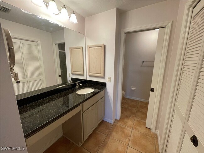 Building Photo - 3320 Erick Lake Dr