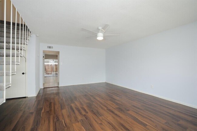 Building Photo - 8202 Fondren Rd